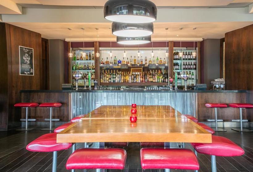 ホテル Five Lakes Resort