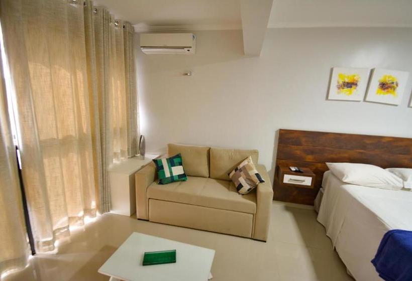 ホテル Garvey Park