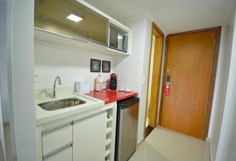 ホテル Garvey Park