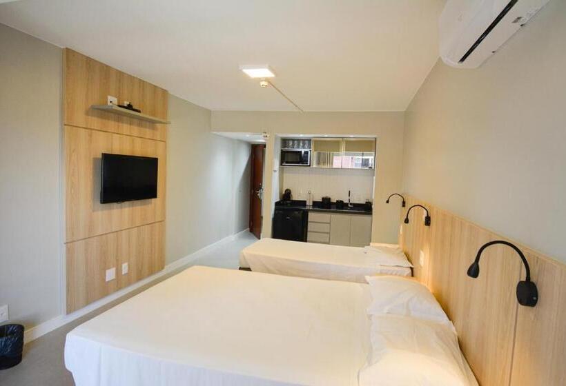 ホテル Garvey Park