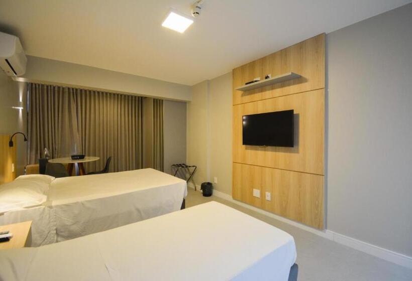 ホテル Garvey Park