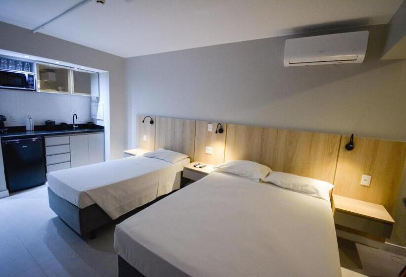 ホテル Garvey Park