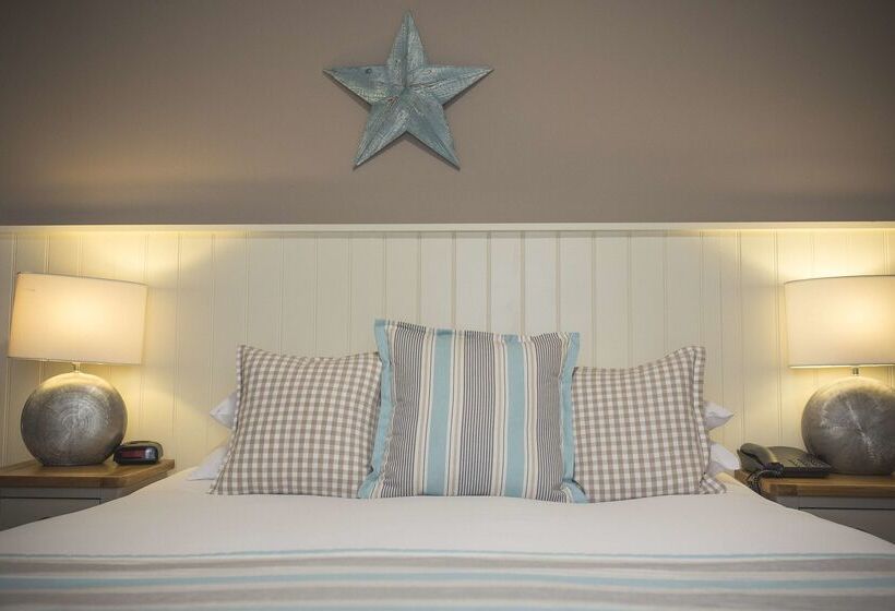 George Hotel, Bw Signature Collection