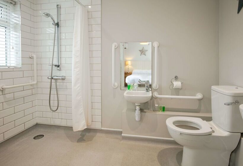 George Hotel, Bw Signature Collection