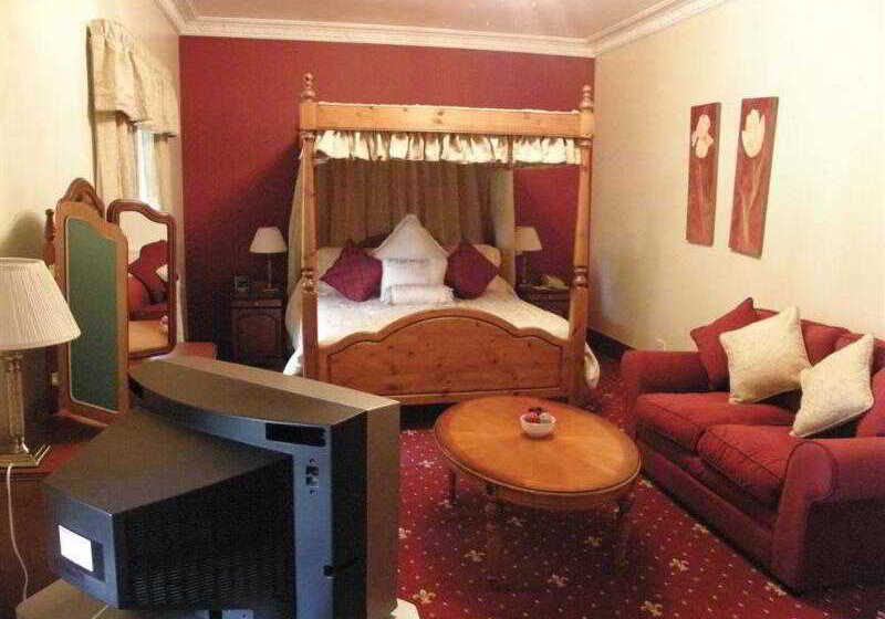 Отель Glenspean Lodge