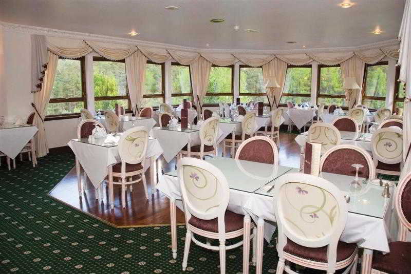 Отель Glenspean Lodge