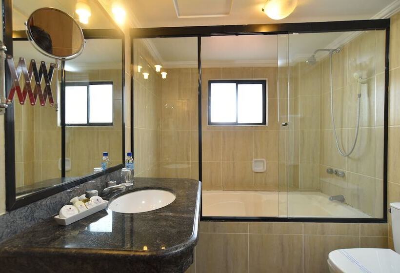 هتل House Inn Apart