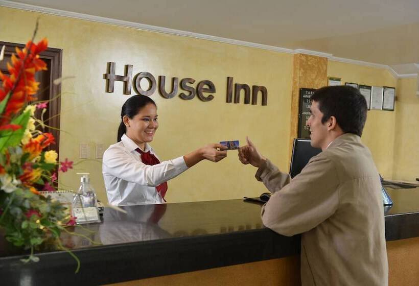 هتل House Inn Apart