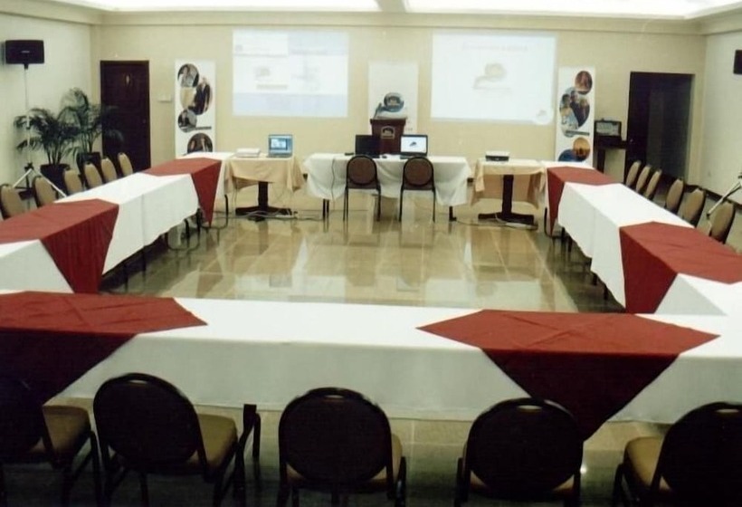 هتل House Inn Apart