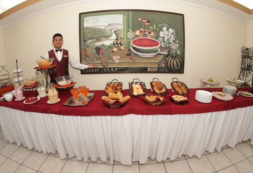 هتل House Inn Apart