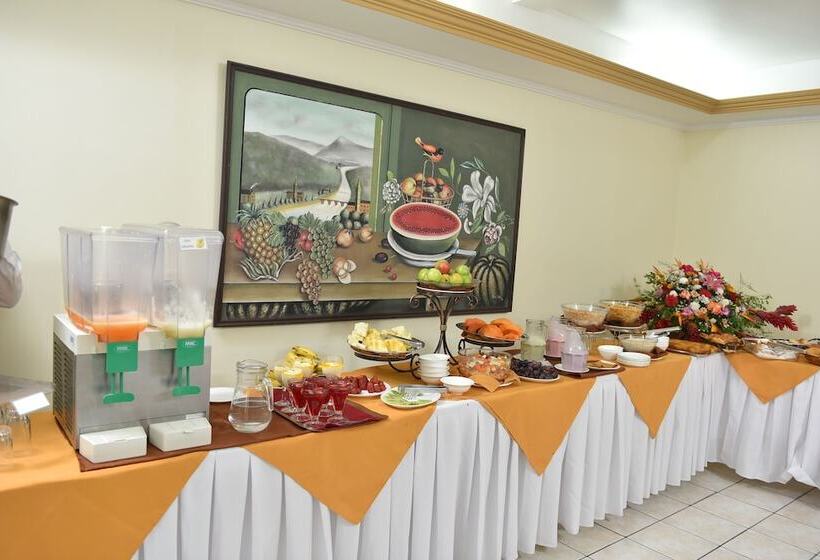 هتل House Inn Apart