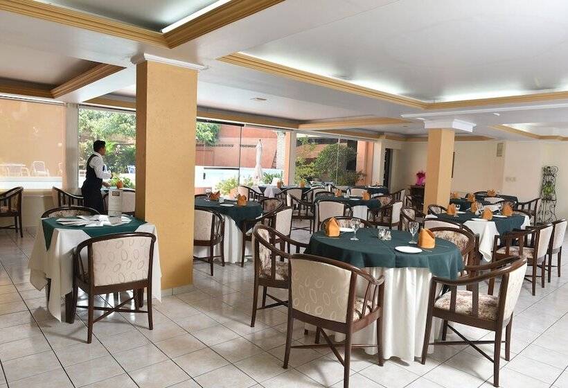 هتل House Inn Apart