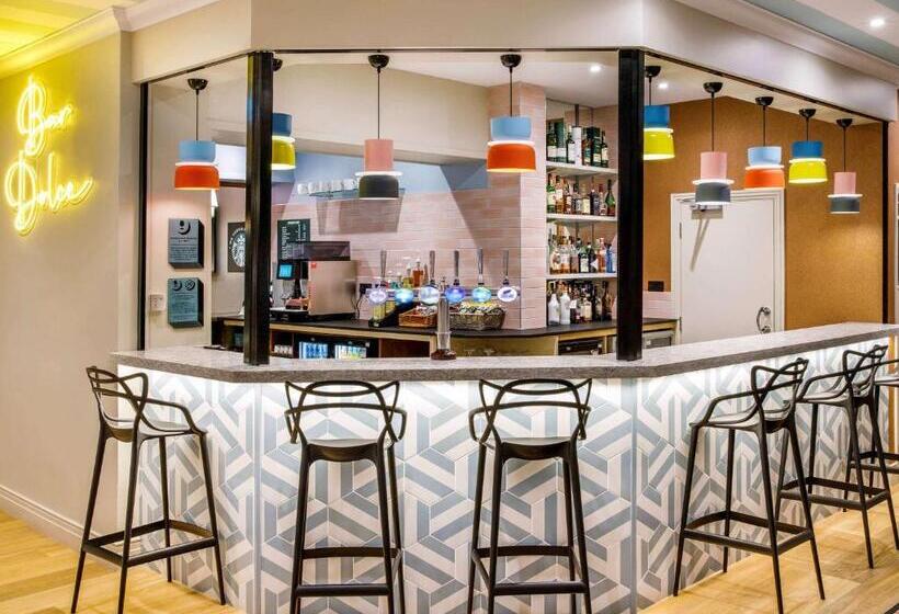 ホテル Ibis Styles Bournemouth