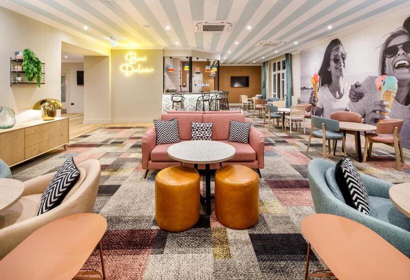 ホテル Ibis Styles Bournemouth