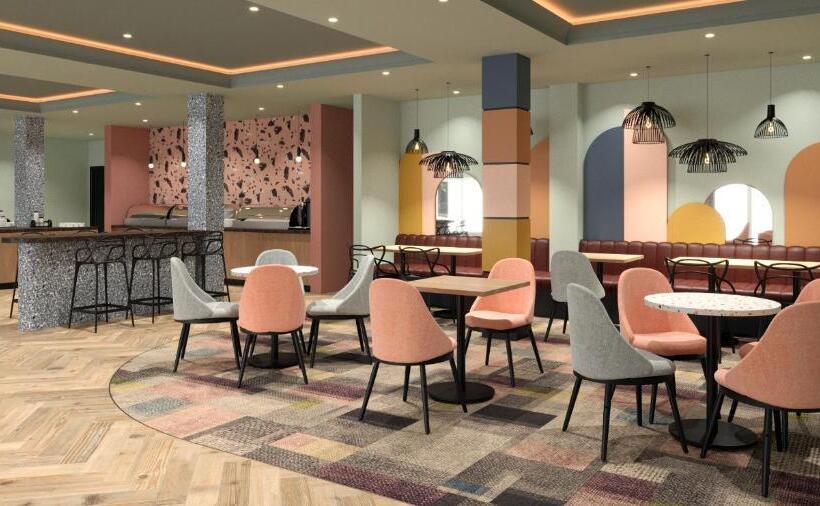 ホテル Ibis Styles Bournemouth