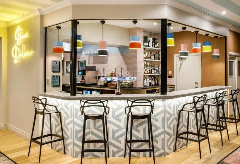 ホテル Ibis Styles Bournemouth