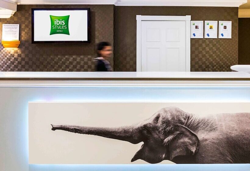 Отель Garner Reading City Centre By Ihg