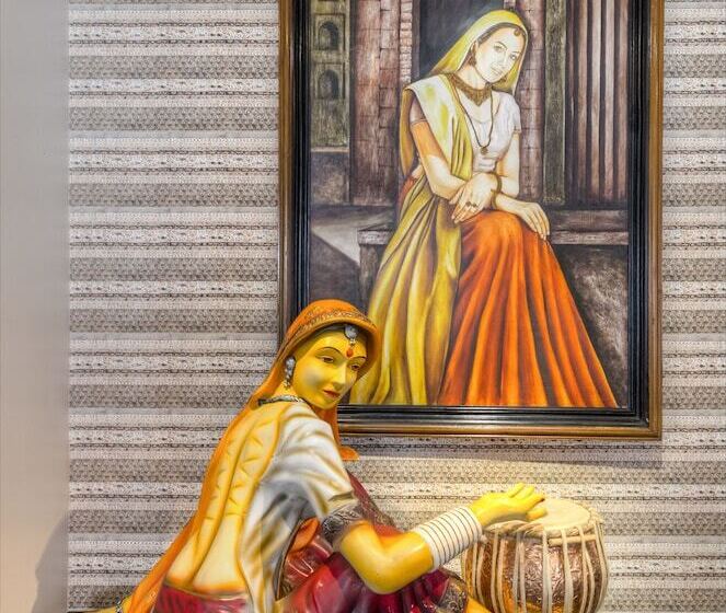 Отель Garner Reading City Centre By Ihg