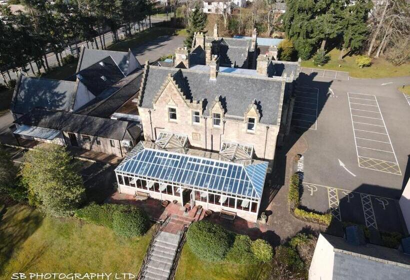 فندق Inverness Lochardil House