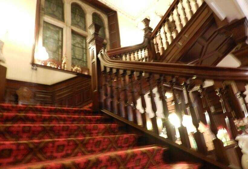 ホテル Ledgowan Lodge