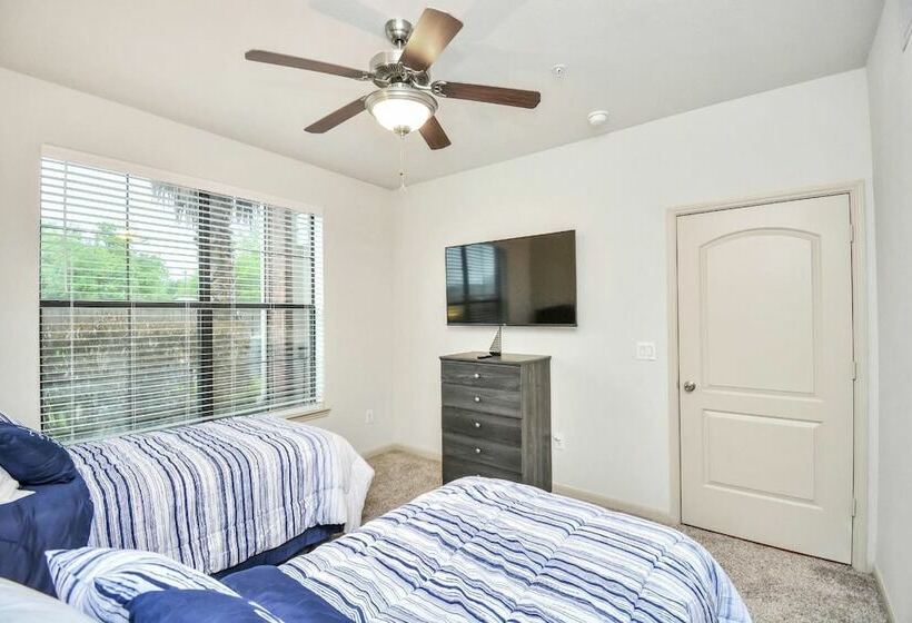 Отель L'hirondelle Flat Service