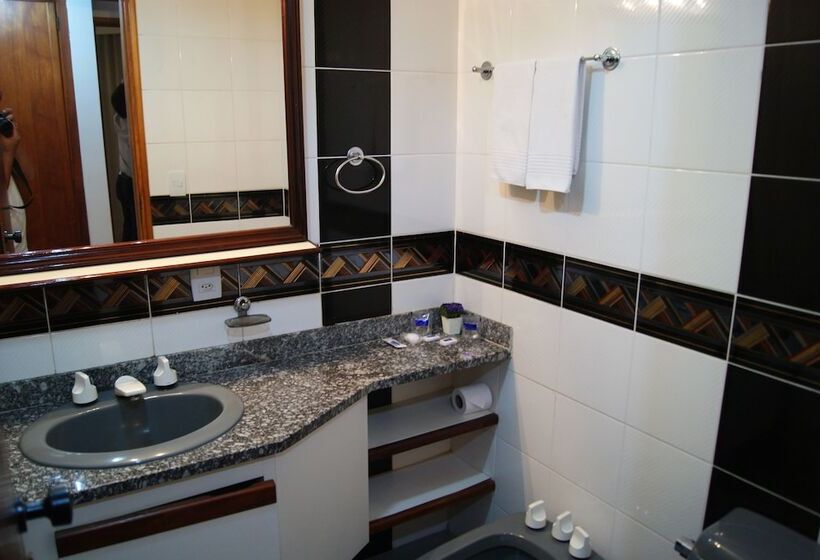 Отель L'hirondelle Flat Service