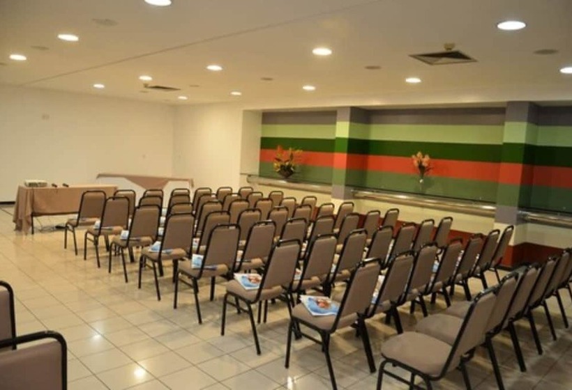 בית מלון כפרי Rede Andrade Luxor