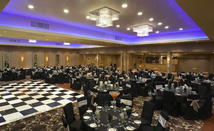 Manchester Airport Stanley Hotel, Bw Signature Collection