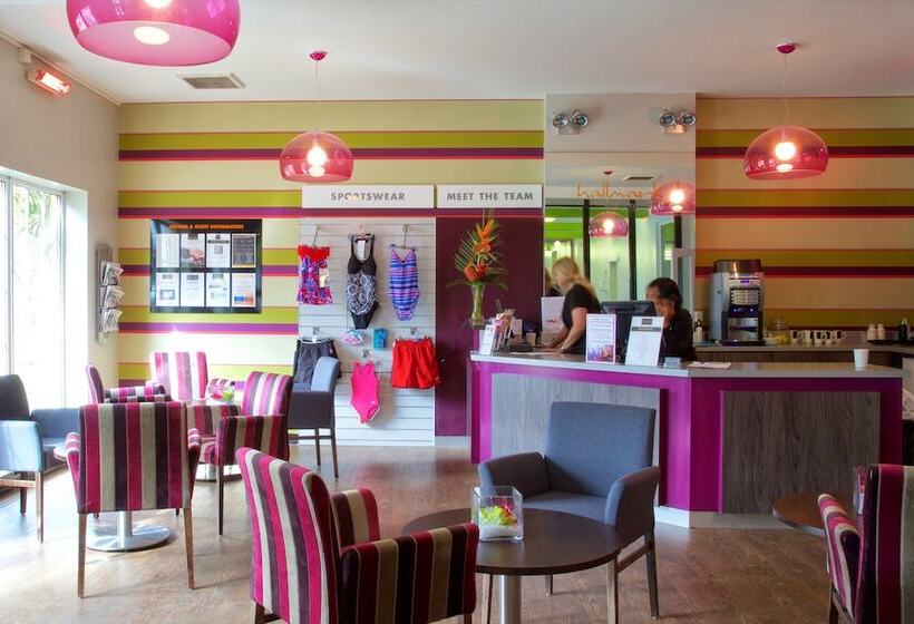 Manchester Airport Stanley Hotel, Bw Signature Collection