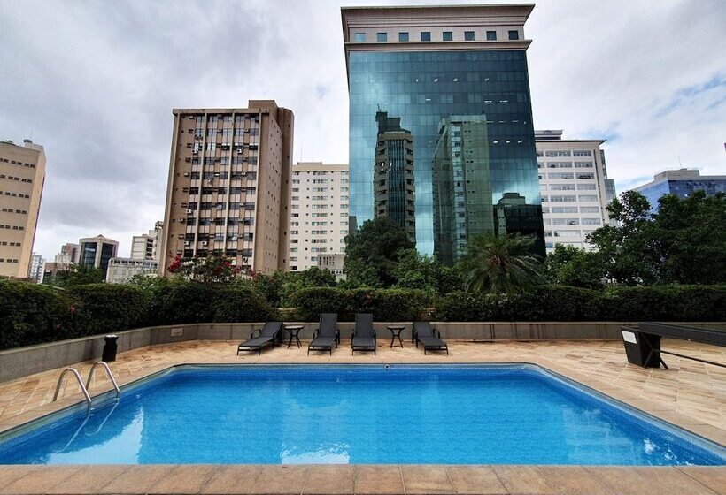 Отель Max Savassi Apart Service