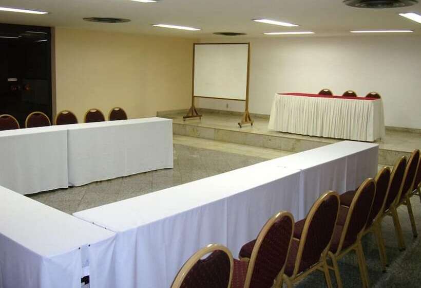 酒店 Phenícia Bittar