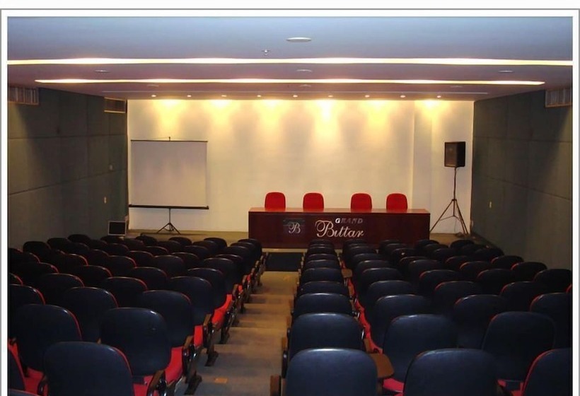 酒店 Phenícia Bittar