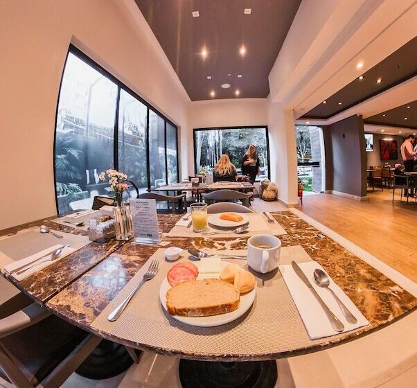 Art Hotel Transamerica Collection