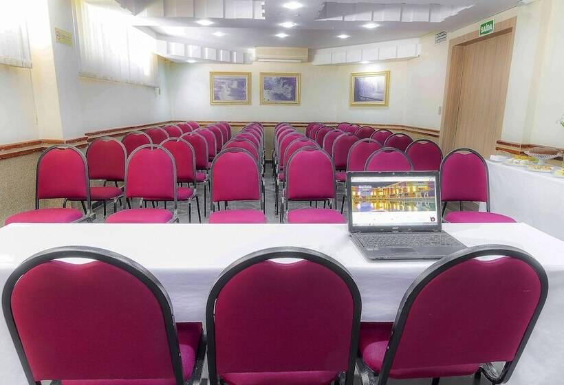 호텔 Rafain Centro