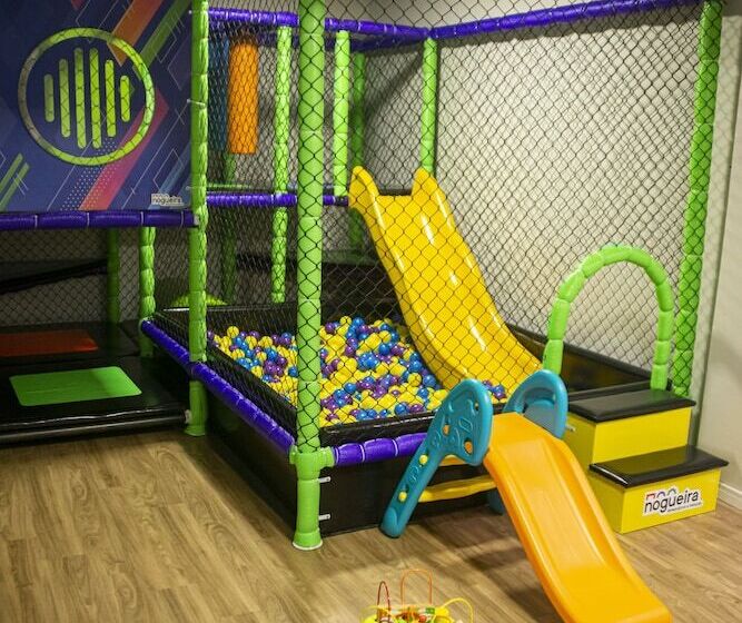 호텔 Rafain Centro