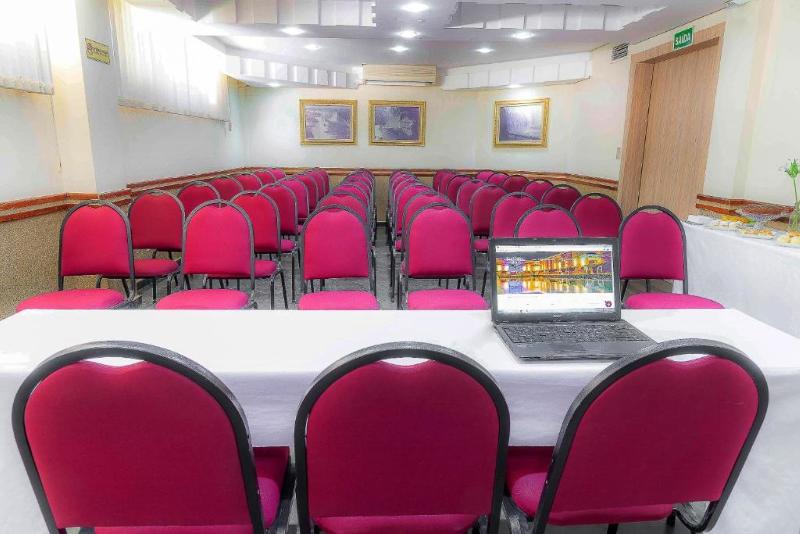 호텔 Rafain Centro