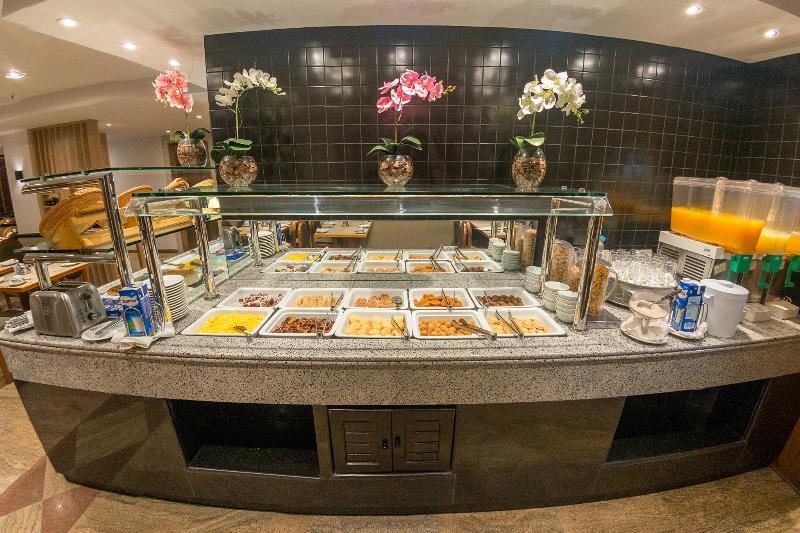 Отель Real Palace