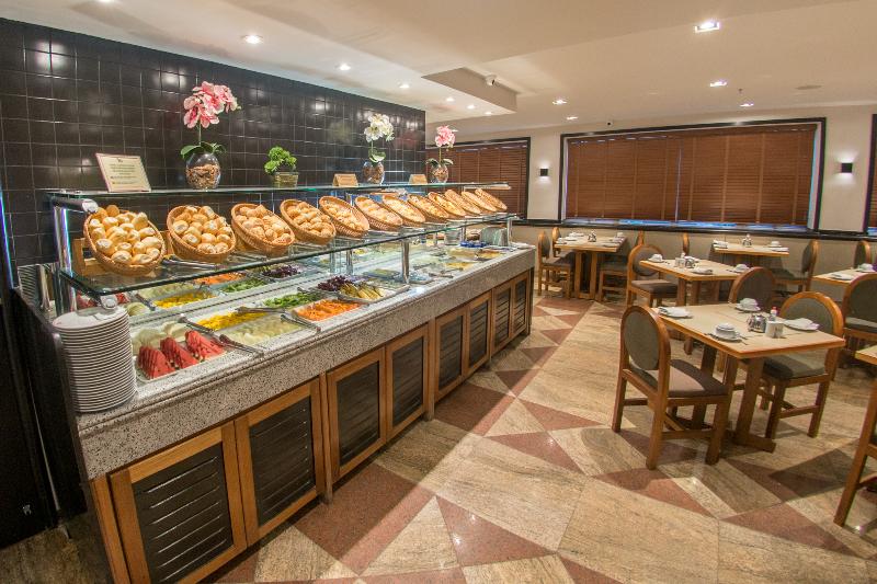 Отель Real Palace