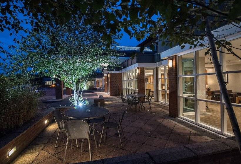 Regency Park Hotel, Health Club & Spa