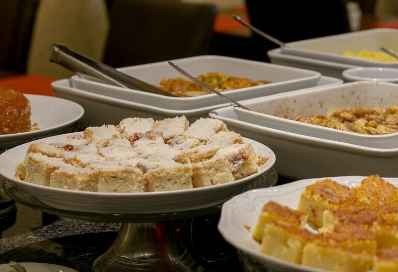 Roochelle Hotel By Nobile