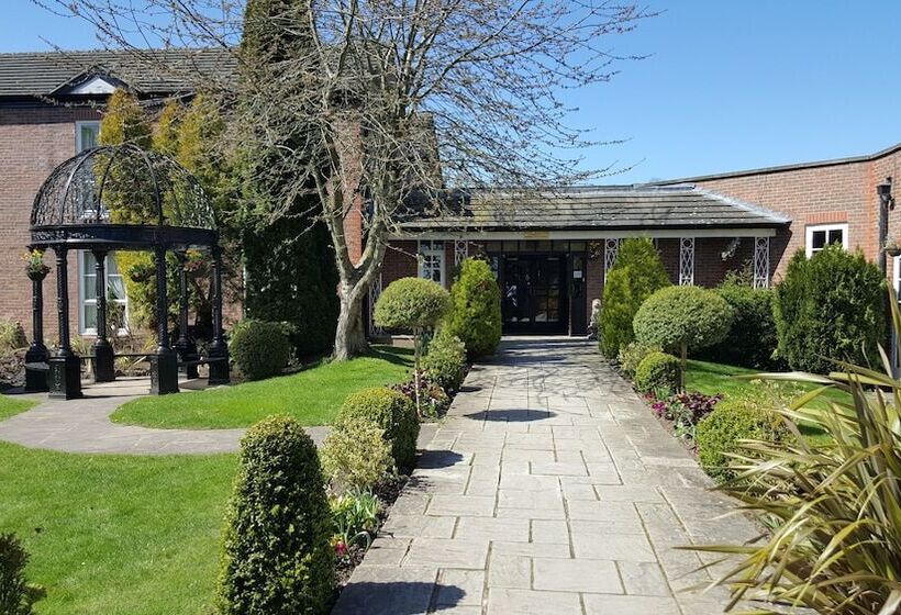 Отель Rossett Hall