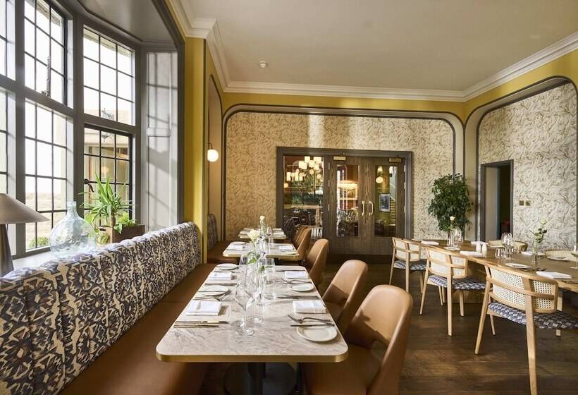 ホテル Royal Marine