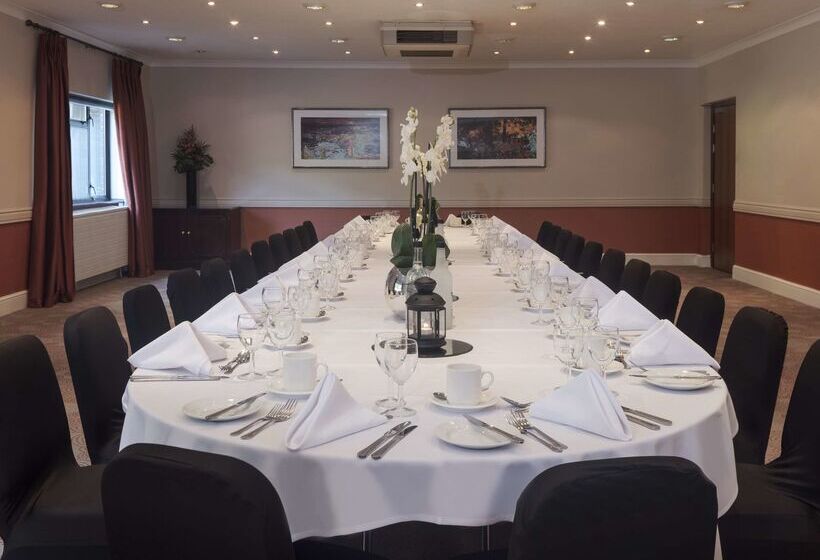 Отель Stratford Manor