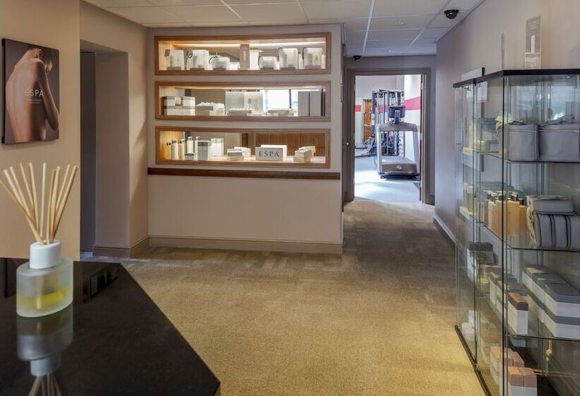 Отель Stratford Manor