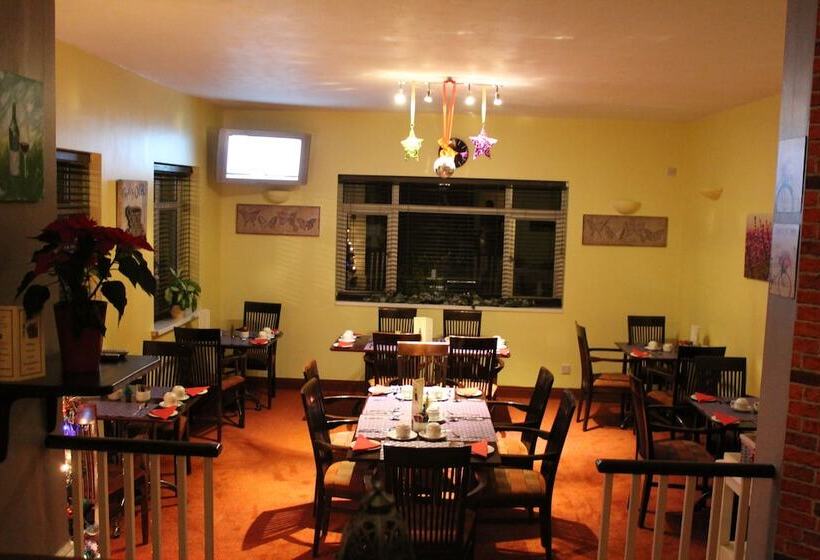 Отель The Abbey House