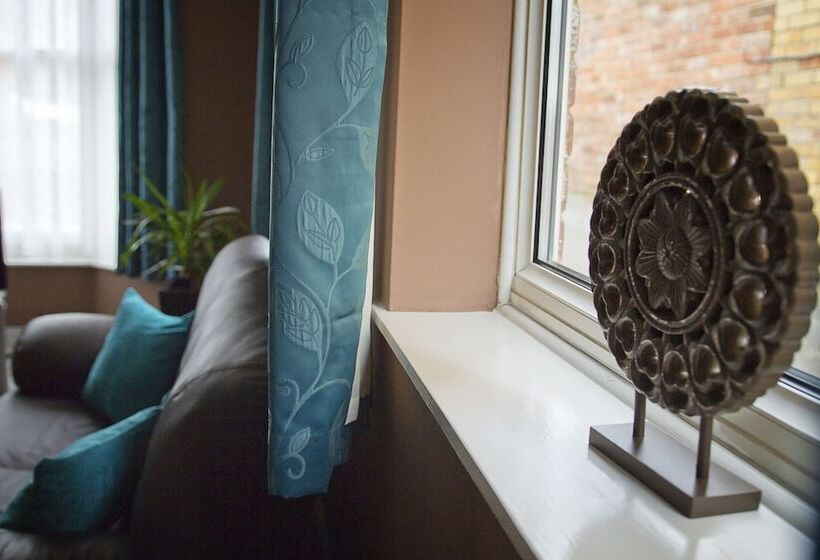 Отель The Abbey House