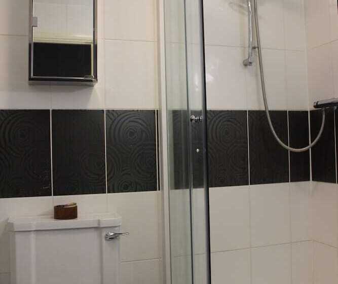 Отель The Abbey House