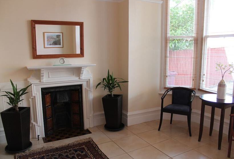 Отель The Abbey House