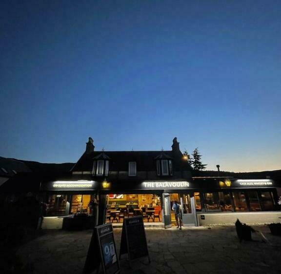 בית מלון כפרי The Balavoulin   Pub With Rooms