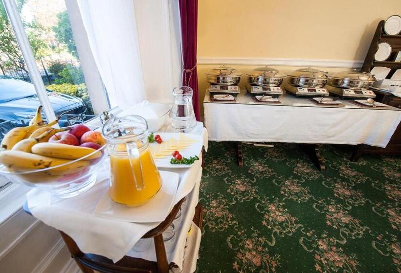 בית מלון כפרי The Ben Doran Guest House